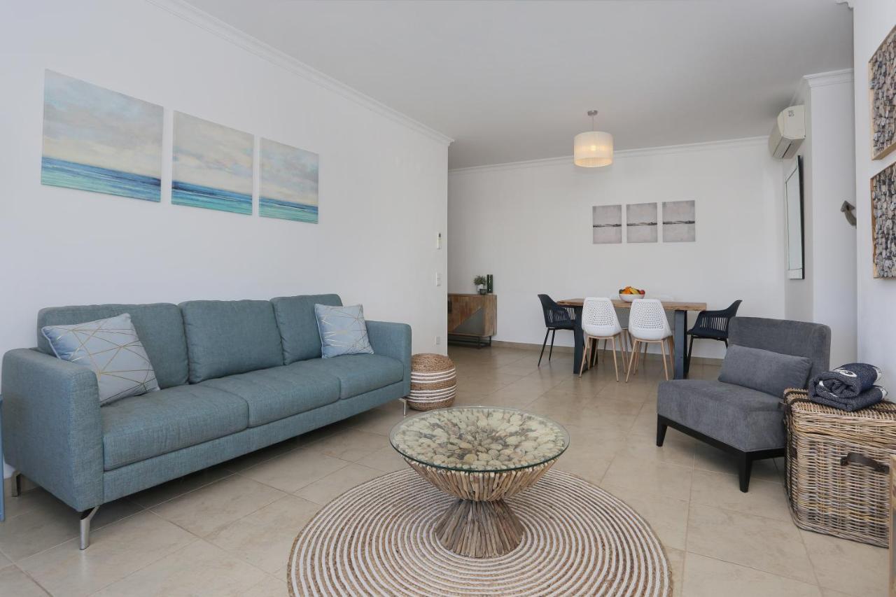 3 Bedroom Apartment With Indoor Pool Central Λάγος Εξωτερικό φωτογραφία