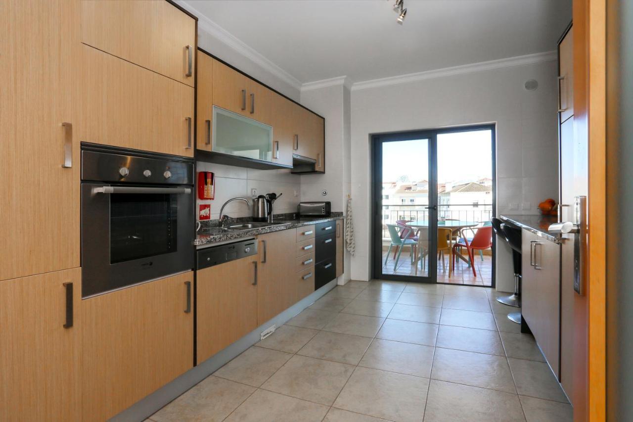 3 Bedroom Apartment With Indoor Pool Central Λάγος Εξωτερικό φωτογραφία