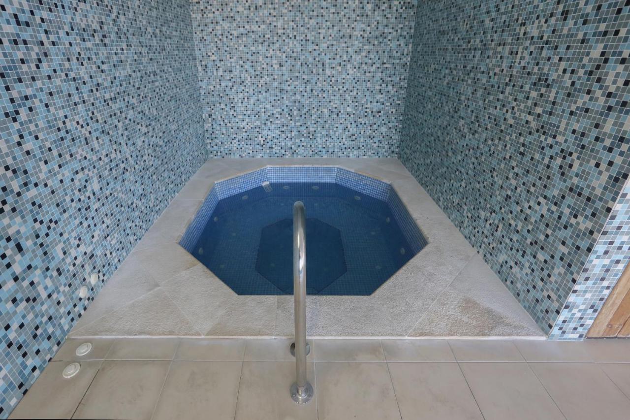 3 Bedroom Apartment With Indoor Pool Central Λάγος Εξωτερικό φωτογραφία