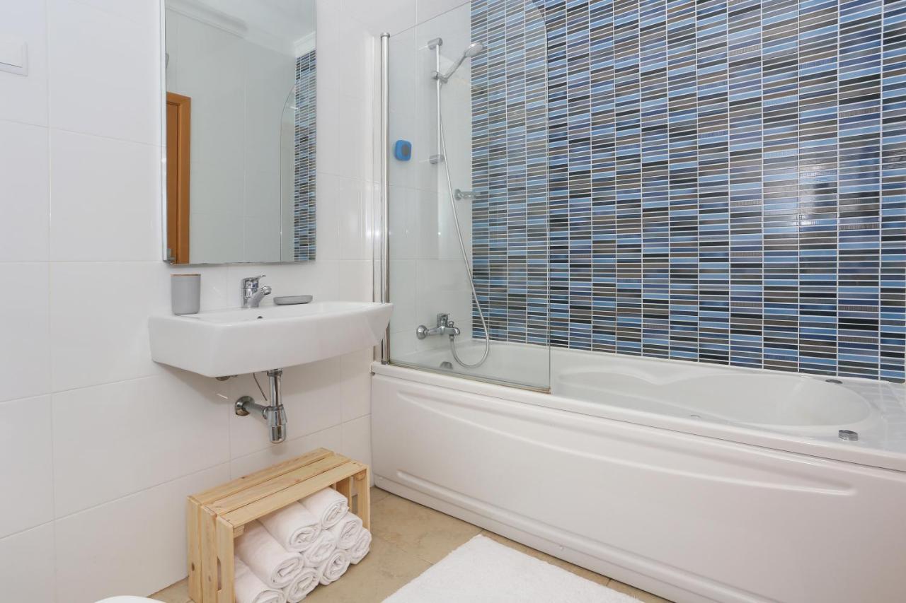 3 Bedroom Apartment With Indoor Pool Central Λάγος Εξωτερικό φωτογραφία