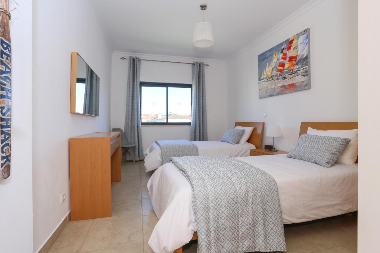3 Bedroom Apartment With Indoor Pool Central Λάγος Εξωτερικό φωτογραφία