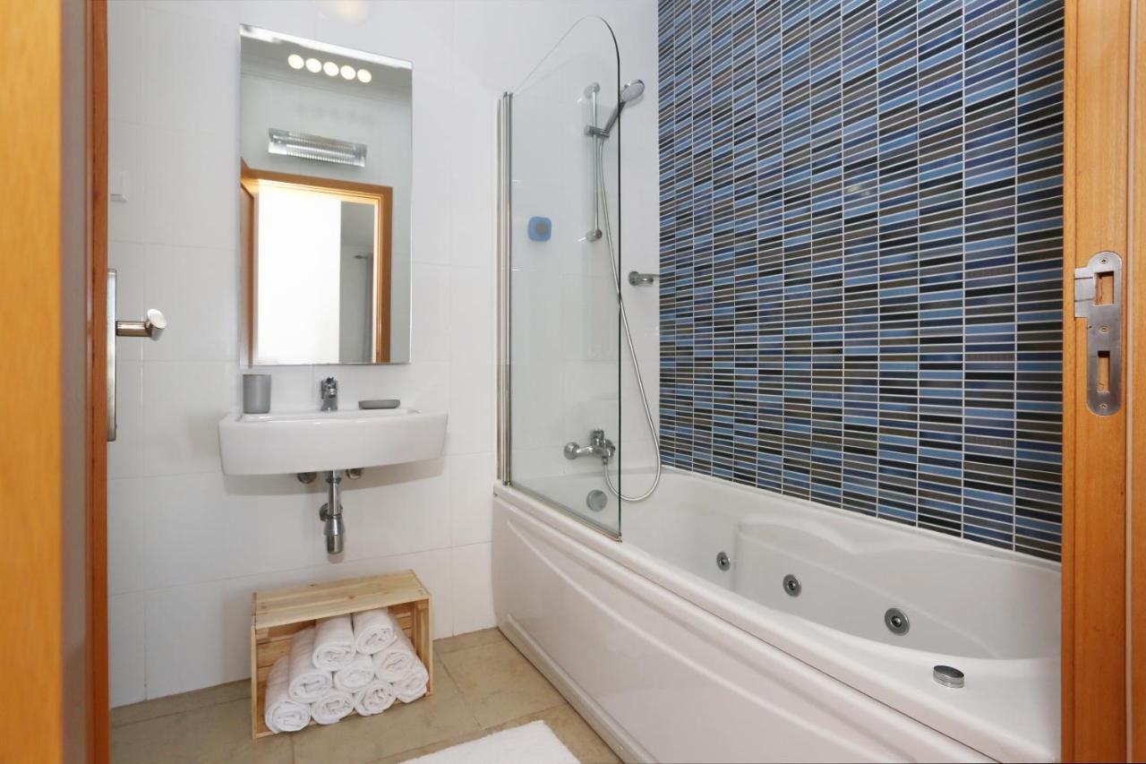3 Bedroom Apartment With Indoor Pool Central Λάγος Εξωτερικό φωτογραφία